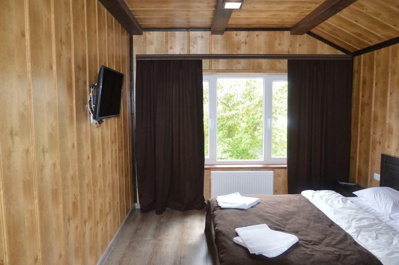 Royal House Villa Kamjanets-Podilskyi Eksteriør billede